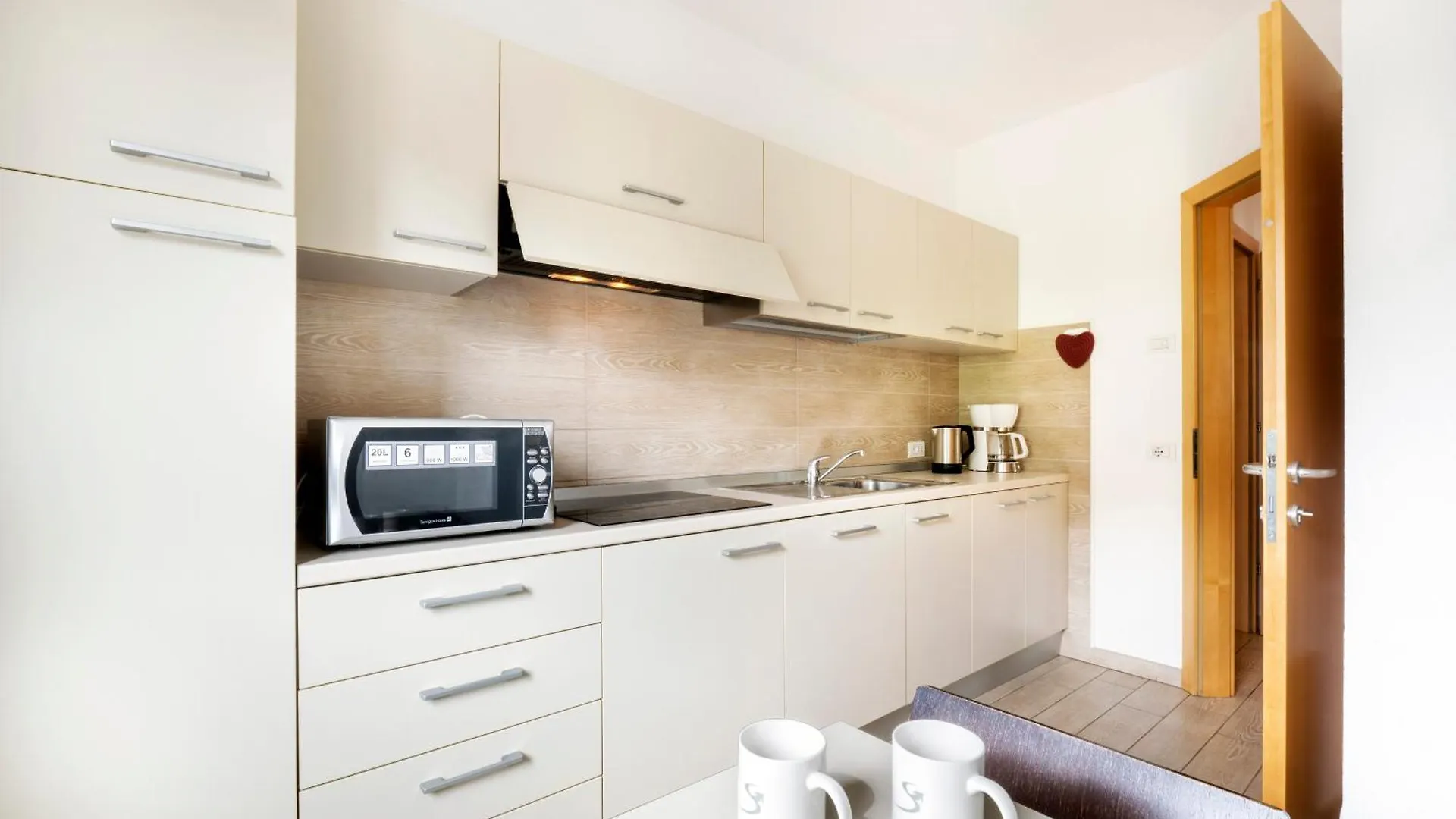 Vera Apartment Livigno 0*,
